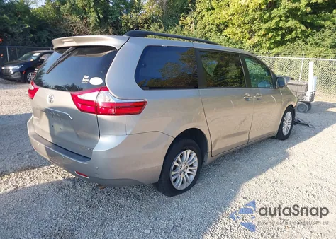 2016 Toyota Sienna Xle/Limited z USA, uszkodzony, nr VIN 5TDYK3DC2GS754351